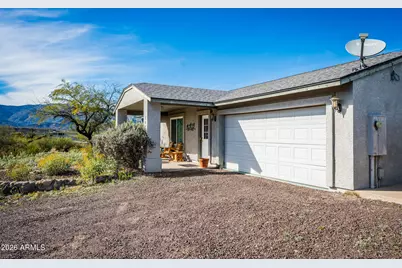 20880 E Tara Springs Road, Black Canyon City, AZ 85324 - Photo 3