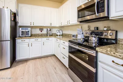 42504 W Abbey Road, Maricopa, AZ 85138 - Photo 11