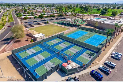 10215 W Mountain View Road, Sun City, AZ 85351 - Photo 35