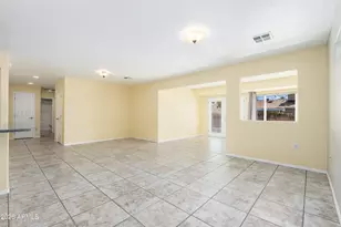 10215 W Mountain View Rd, Sun City, AZ 85351 - Photo 15