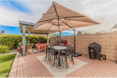 933 E 9th Drive, Mesa, AZ 85204 - Photo 11