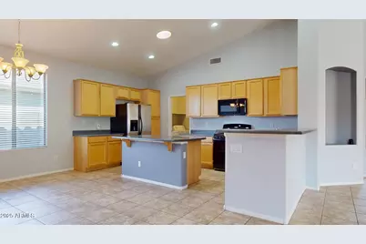 871 E Sherri Drive, Gilbert, AZ 85296 - Photo 11