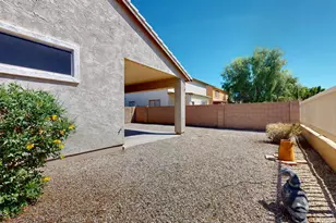 871 E Sherri Dr, Gilbert, AZ 85296 - Photo 33