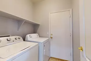 871 E Sherri Dr, Gilbert, AZ 85296 - Photo 15