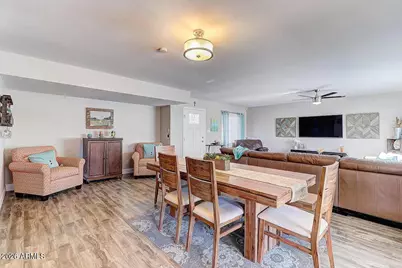 8701 E Edgemont Avenue, Scottsdale, AZ 85257 - Photo 9