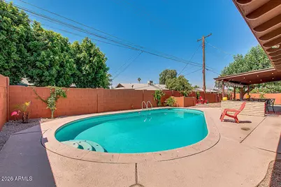 8701 E Edgemont Avenue, Scottsdale, AZ 85257 - Photo 3