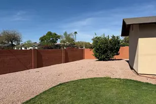 8701 E Edgemont Ave, Scottsdale, AZ 85257 - Photo 5