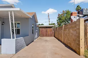 2242 E Harvard St, Phoenix, AZ 85006 - Photo 27