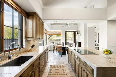 10060 E Blue Sky Drive, Scottsdale, AZ 85262 - Photo 9