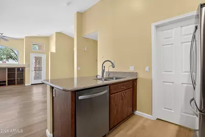 10416 W Runion Drive, Peoria, AZ 85382 - Photo 5