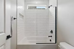 134 W Holcomb Ln, Phoenix, AZ 85003 - Photo 27