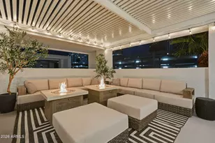 127 W Holcomb Ln, Phoenix, AZ 85003 - Photo 1