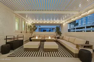 127 W Holcomb Ln, Phoenix, AZ 85003 - Photo 31