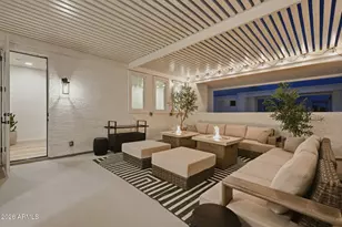 127 W Holcomb Ln, Phoenix, AZ 85003 - Photo 29