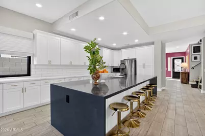 448 W Larona Lane, Tempe, AZ 85284 - Photo 5