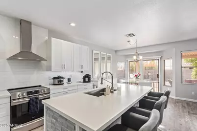 6984 S Newport Court, Chandler, AZ 85249 - Photo 13