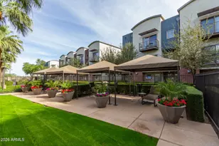 525 W Lakeside Dr W, Tempe, AZ 85281 - Photo 23