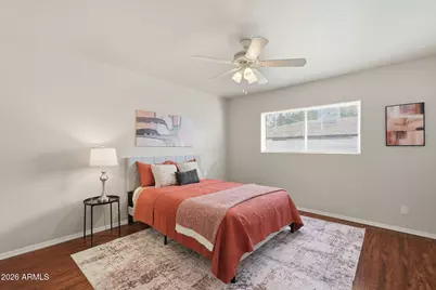 3039 N 38th Street #1, Phoenix, AZ 85018 - Photo 17