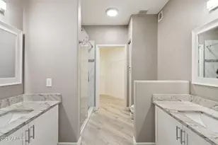 15252 N 100th St, Scottsdale, AZ 85260 - Photo 13