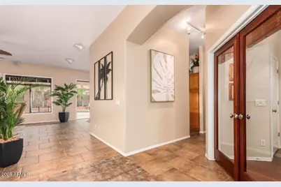 7319 W Surrey Avenue, Peoria, AZ 85381 - Photo 5