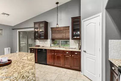 1247 E Nancy Avenue, San Tan Valley, AZ 85140 - Photo 9