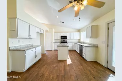 7417 W Jones Avenue, Phoenix, AZ 85043 - Photo 9