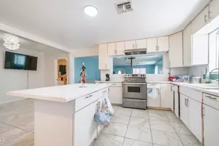 2201 W Adams St, Phoenix, AZ 85009 - Photo 13