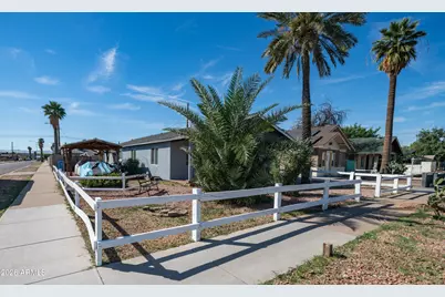 2201 W Adams Street, Phoenix, AZ 85009 - Photo 3