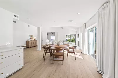 7328 E Krall Street, Scottsdale, AZ 85250 - Photo 3