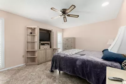 10018 W Oak Ridge Drive, Sun City, AZ 85351 - Photo 9