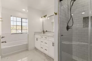 1411 E Rosemonte Dr, Phoenix, AZ 85024 - Photo 15