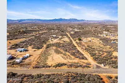 7565 W Derry Drive #9, Kirkland, AZ 86332 - Photo 9