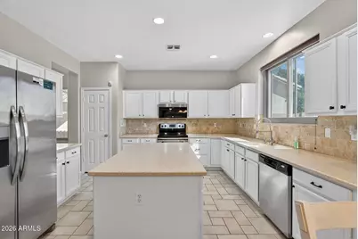 3367 W Via Del Sol Drive, Phoenix, AZ 85027 - Photo 13