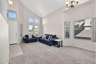 3367 W Via Del Sol Drive, Phoenix, AZ 85027 - Photo 7