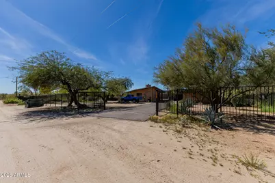 6140 E Peak View Road, Cave Creek, AZ 85331 - Photo 47