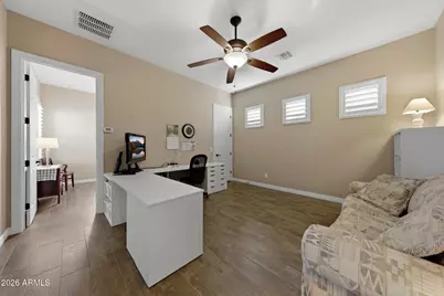 10016 W White Feather Lane, Peoria, AZ 85383 - Photo 35