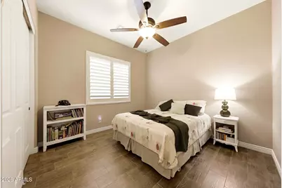 10016 W White Feather Lane, Peoria, AZ 85383 - Photo 37