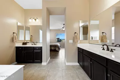 10016 W White Feather Lane, Peoria, AZ 85383 - Photo 31