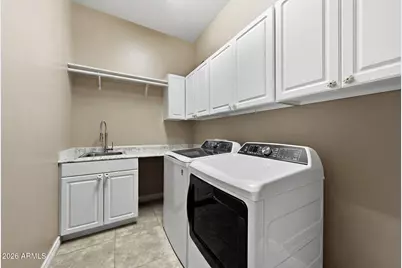 10016 W White Feather Lane, Peoria, AZ 85383 - Photo 45