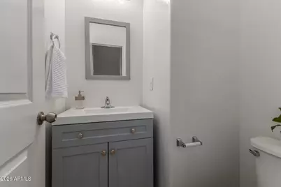 2032 N 77th Lane, Phoenix, AZ 85035 - Photo 15