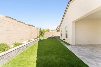 5028 E Shady Glen Avenue, Scottsdale, AZ 85254 - Photo 17