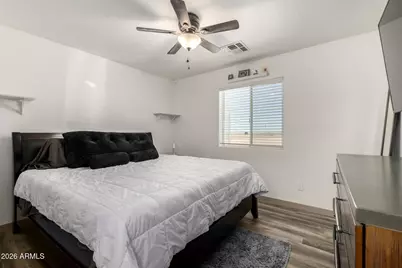 13191 N Breeze Way, Maricopa, AZ 85139 - Photo 11