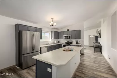 13191 N Breeze Way, Maricopa, AZ 85139 - Photo 9