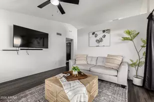 876 S Nebraska St, Chandler, AZ 85225 - Photo 7