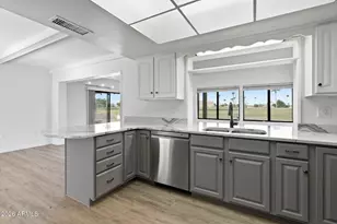 10358 W Cameo Dr, Sun City, AZ 85351 - Photo 17