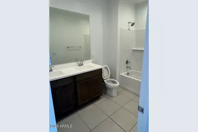 12430 W Levi Drive, Avondale, AZ 85323 - Photo 5