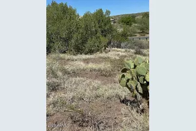 15425 E Upper Ridge Lane #411, Mayer, AZ 86333 - Photo 11