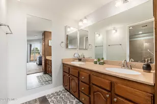 12212 N Paradise Vlg Pkwy S, Phoenix, AZ 85032 - Photo 25