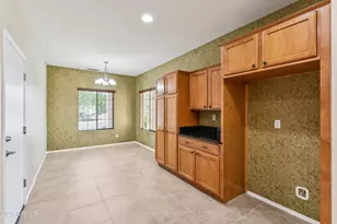 41330 N Salix Dr, San Tan Valley, AZ 85140 - Photo 13