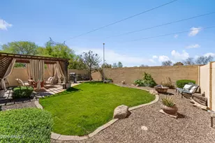 41330 N Salix Dr, San Tan Valley, AZ 85140 - Photo 47